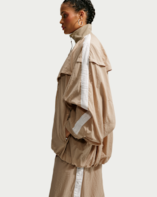 ♡専用♡ ナイロンタフタピンタックBL machatt ベージュ　パフスリーブ Nike Sportswear Women's Oversized Balloon Track Jacket. Nike.com